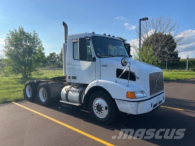 Volvo VNM Prime Movers