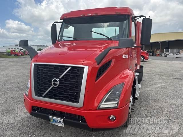 Volvo VNR Prime Movers