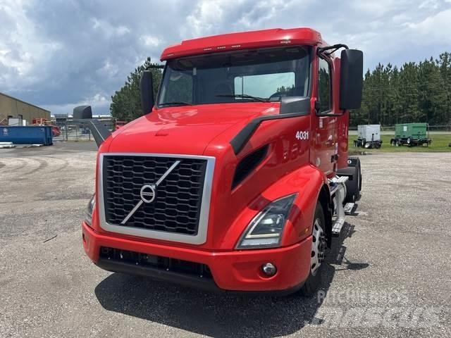Volvo VNR Prime Movers