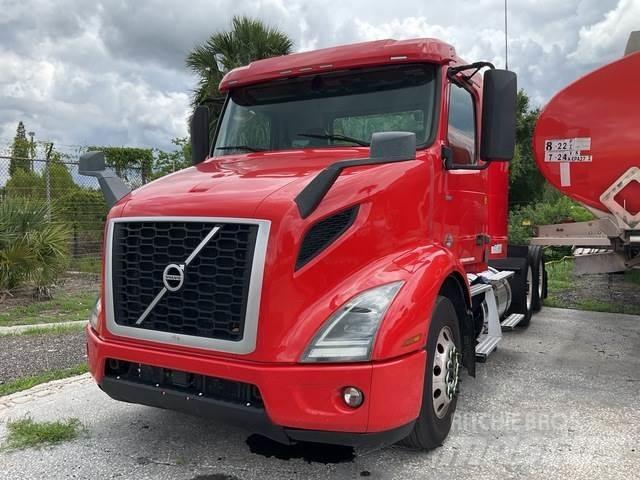 Volvo VNR Prime Movers