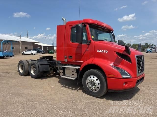 Volvo VNR Prime Movers
