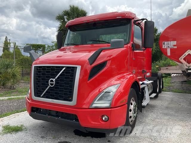 Volvo VNR Prime Movers