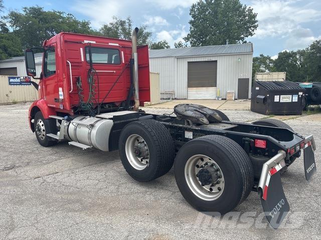 Volvo VNR Prime Movers