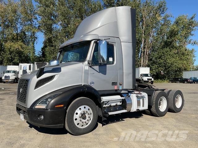 Volvo VNR 300 Prime Movers