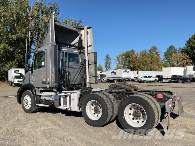 Volvo VNR 300 Prime Movers