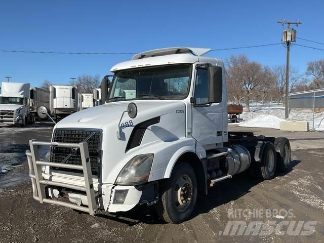 Volvo VNR64T Prime Movers