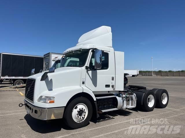 Volvo VNR64T Prime Movers