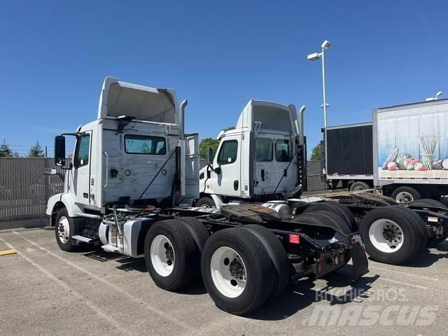 Volvo VNR64T Prime Movers