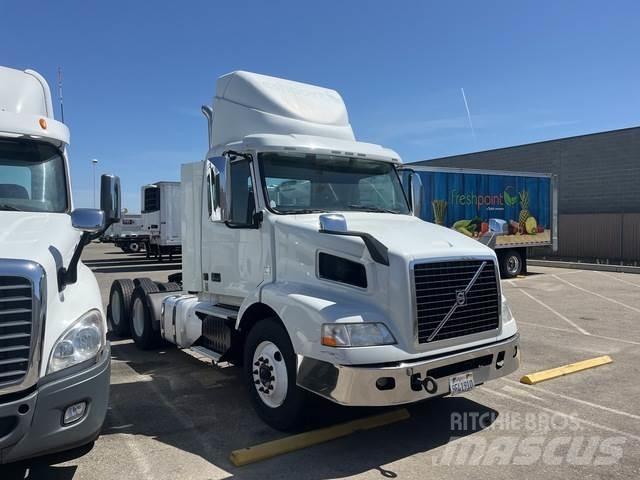 Volvo VNR64T Prime Movers