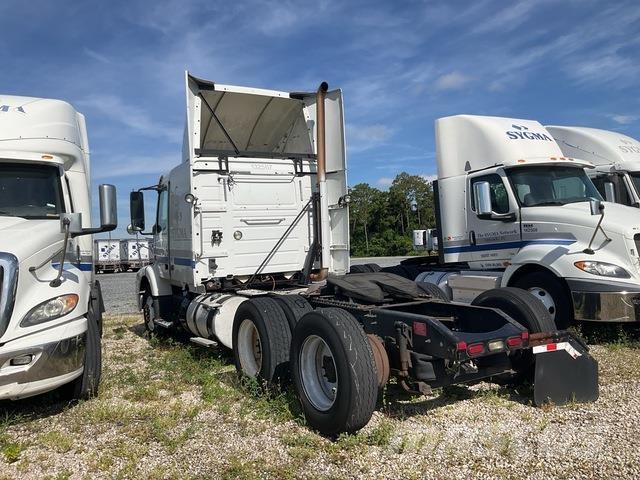 Volvo VNR64T Prime Movers