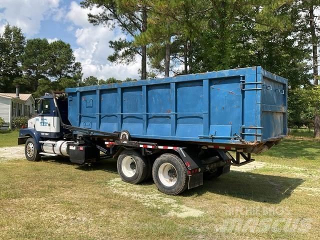Volvo WG Skip bin truck
