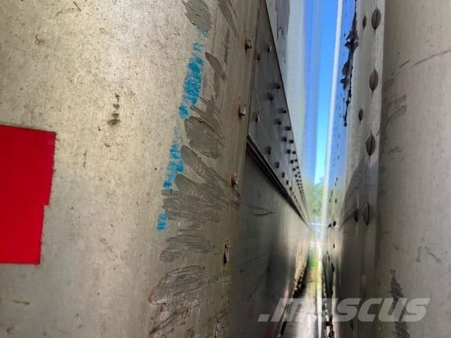 Wabash  Box Trailers