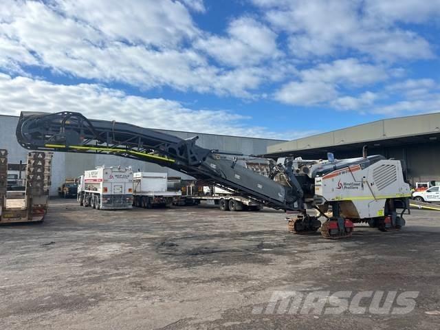 Wirtgen W100CF Asphalt cold milling machines