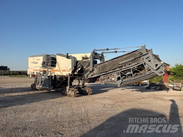 Wirtgen W200i Asphalt cold milling machines