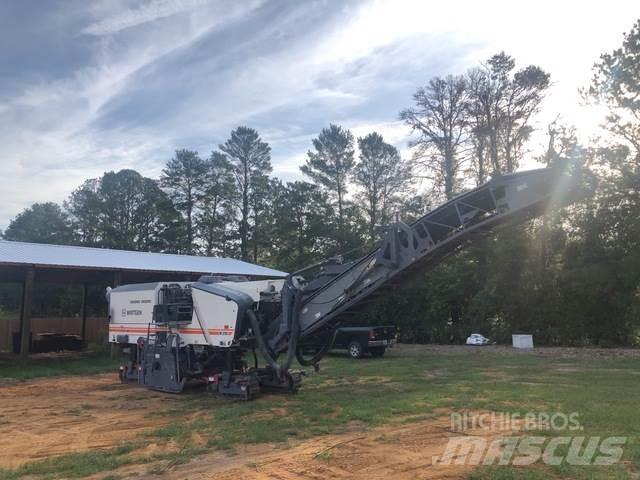 Wirtgen W210i Asphalt cold milling machines