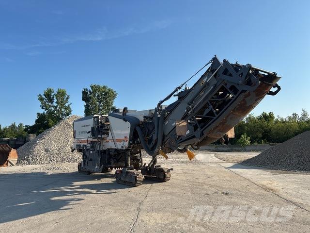 Wirtgen W210i Asphalt cold milling machines