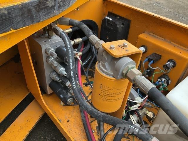 XCMG GTJZ1012 Scissor lifts