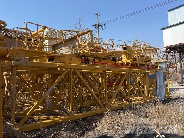 XCMG QTZ80 Tower cranes