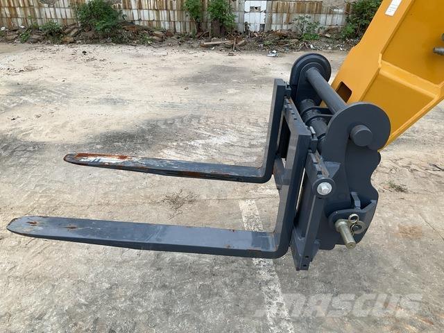 XCMG XT2506E Telescopic handlers