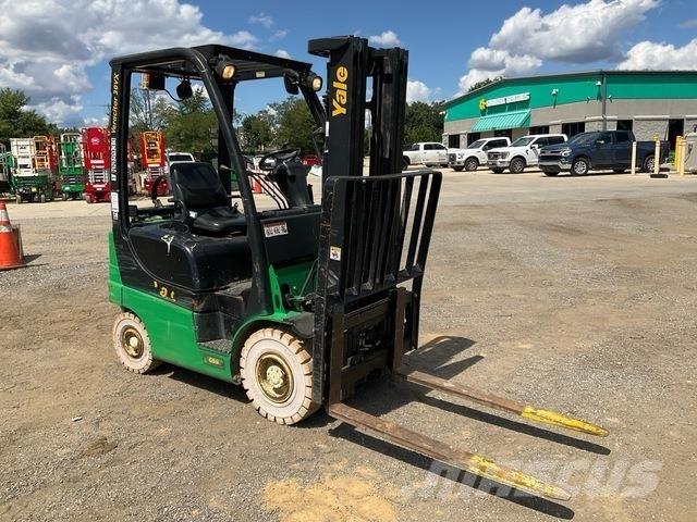 Yale GTP030VX Rough terrain truck