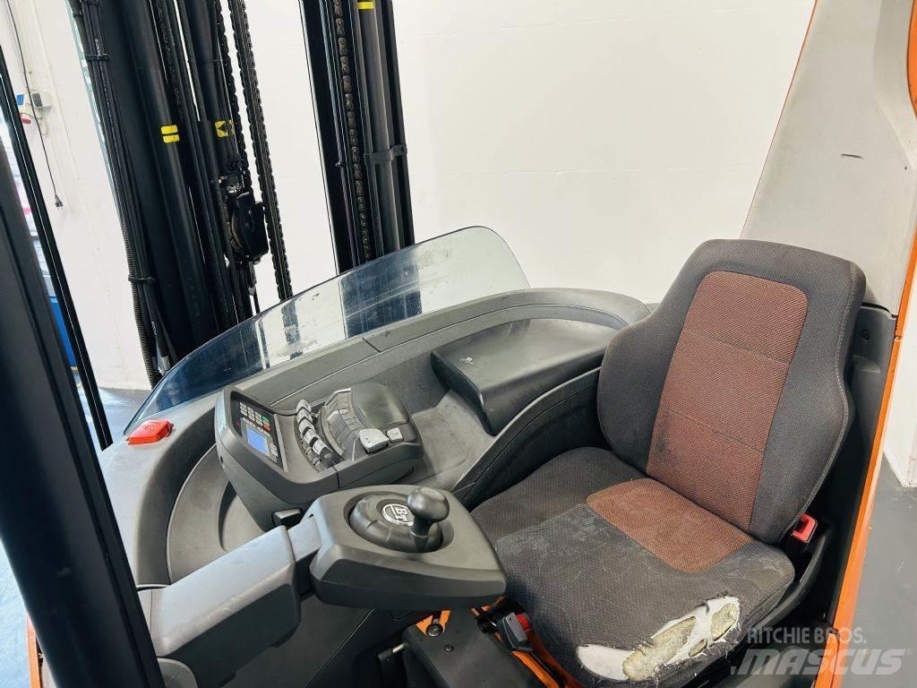 BT RRE160 Reach truck