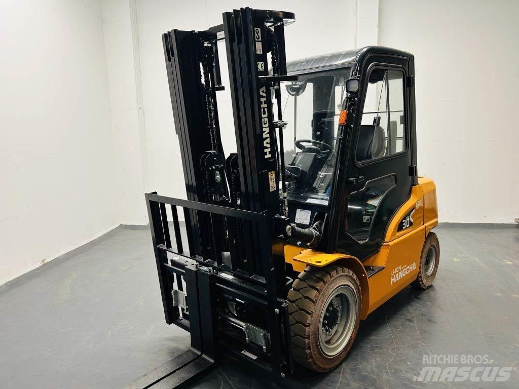 Hangcha CPD30-XEY2-SI Electric forklift trucks