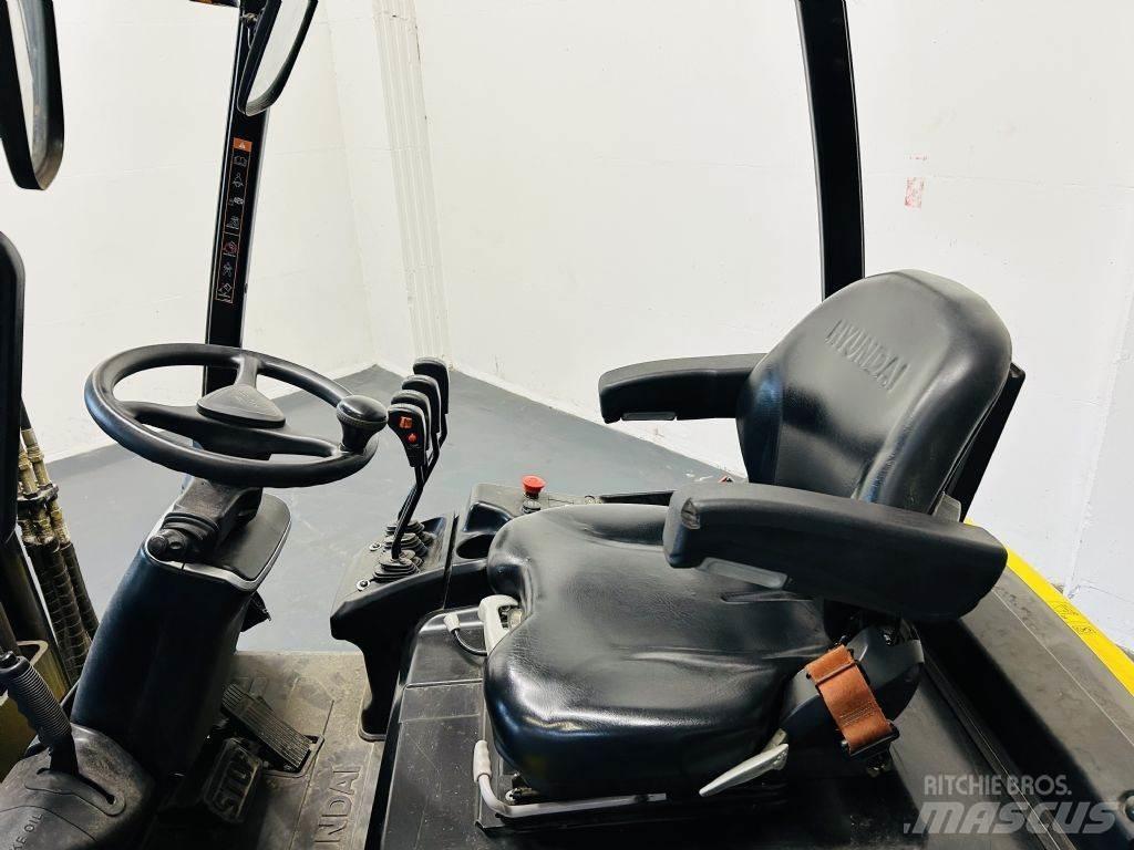Hyundai 20BT-9 Electric forklift trucks