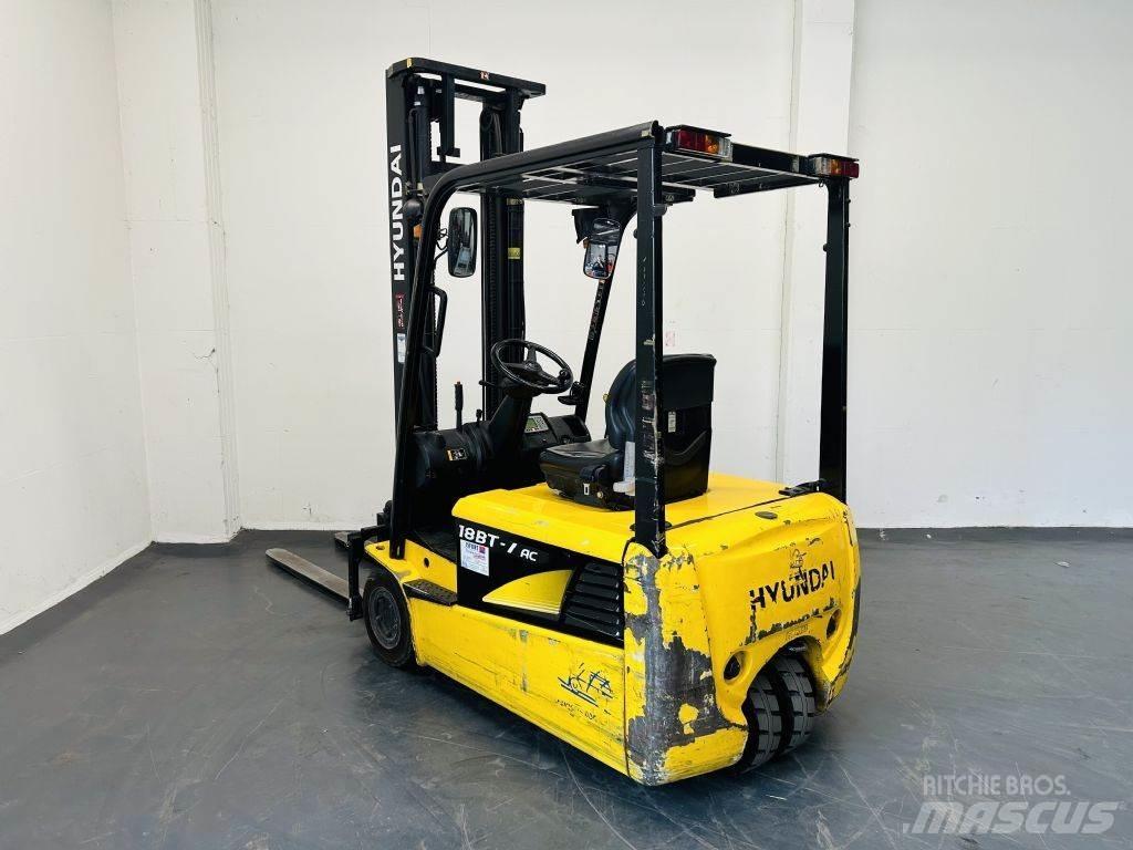 Hyundai Hyundai Electric forklift trucks