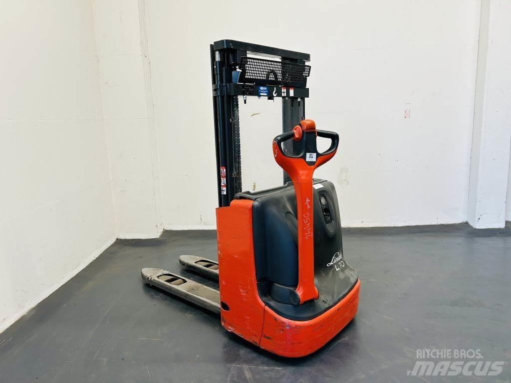 Linde L10B Pedestrian stacker
