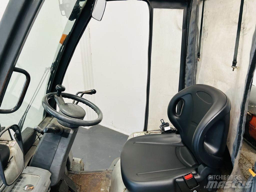 Nissan PD01A18PQ LPG trucks