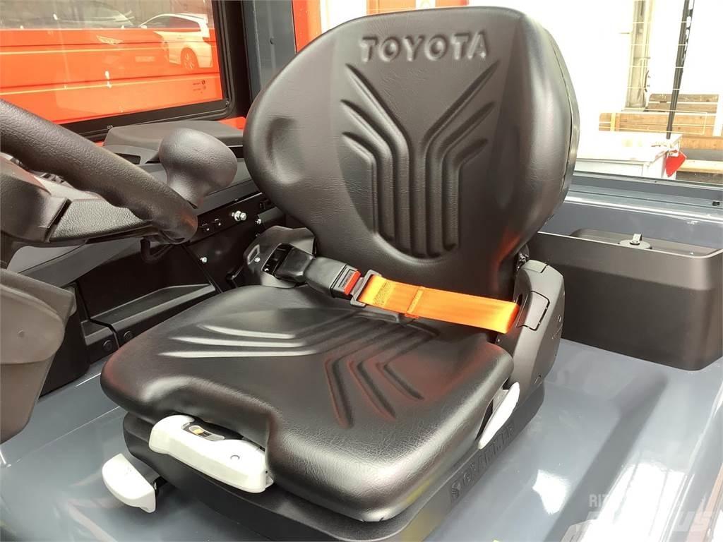 Toyota 9FBMK30T Electric forklift trucks