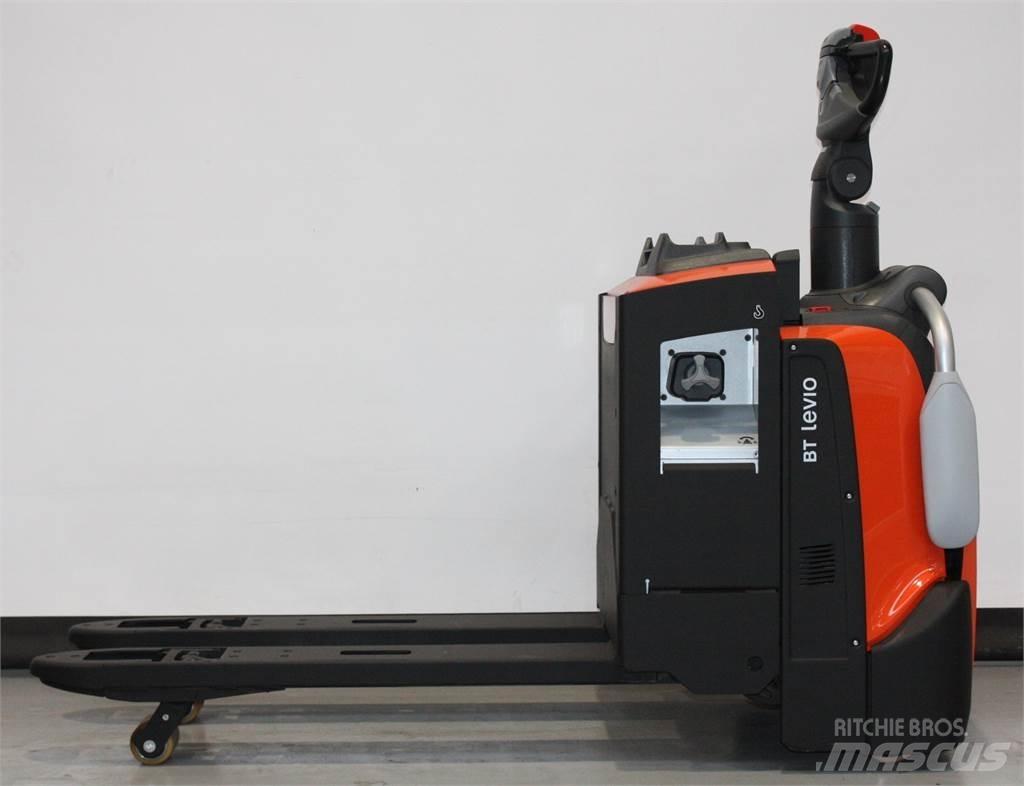 Toyota LPE220 Low lifter