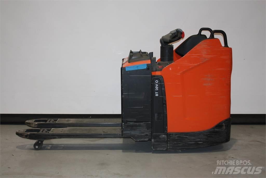 Toyota LPE220 Low lifter