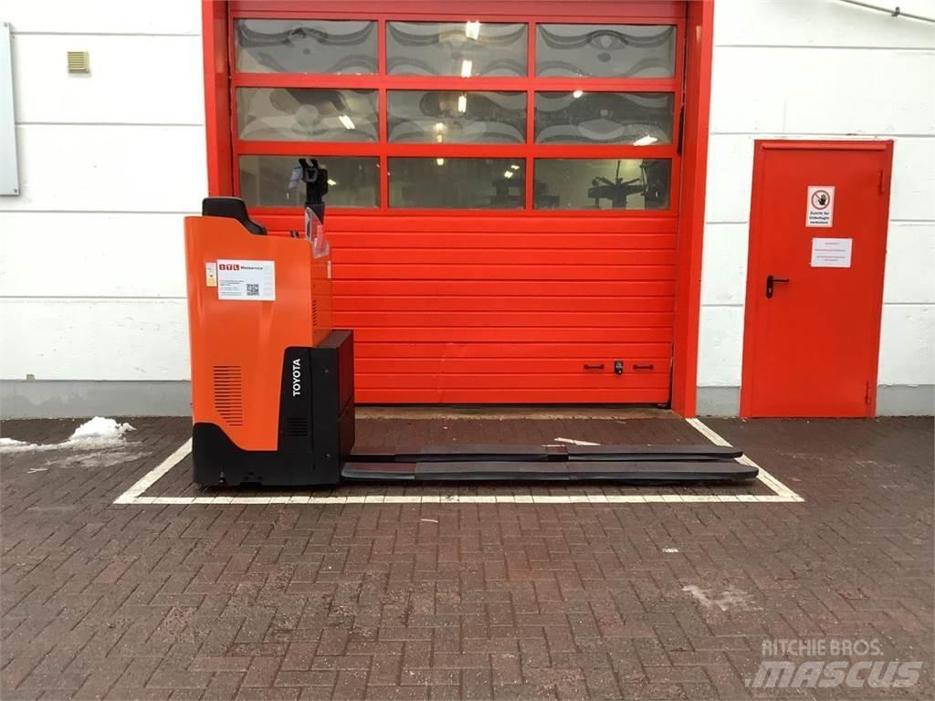 Toyota LSI200 Low lifter