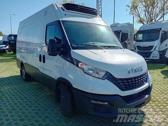 Iveco 35S16 Temperature controlled trucks