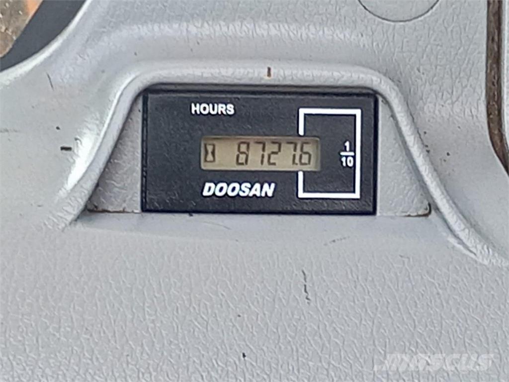 Develon DX140LC-5 Farm machinery