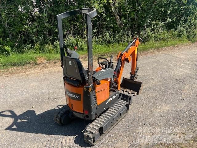 Doosan DX10Z Mini excavators  7t - 12t