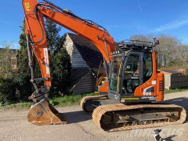 Doosan DX140LCR Crawler excavators