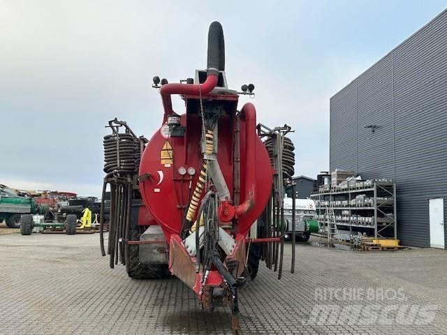 AP 28 m Fertilizer sprayers