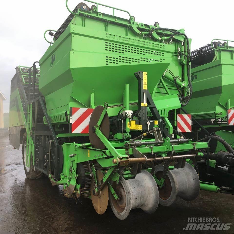 AVR SPIRIT 9200 Potato harvesters