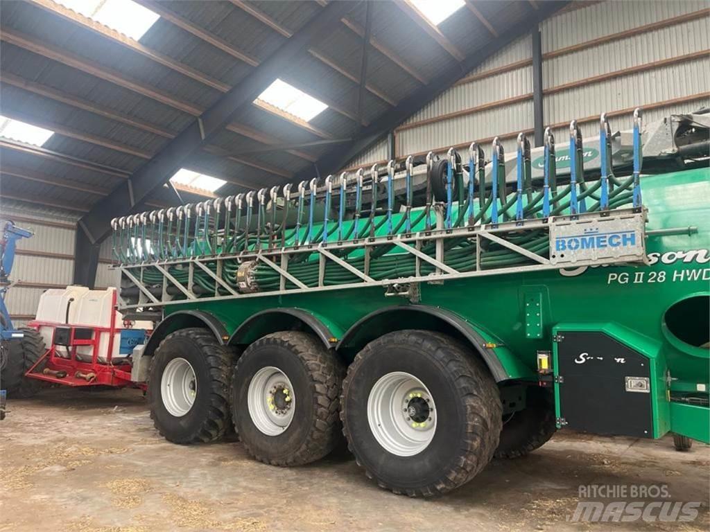 Bomech 24 m Fertilizer sprayers