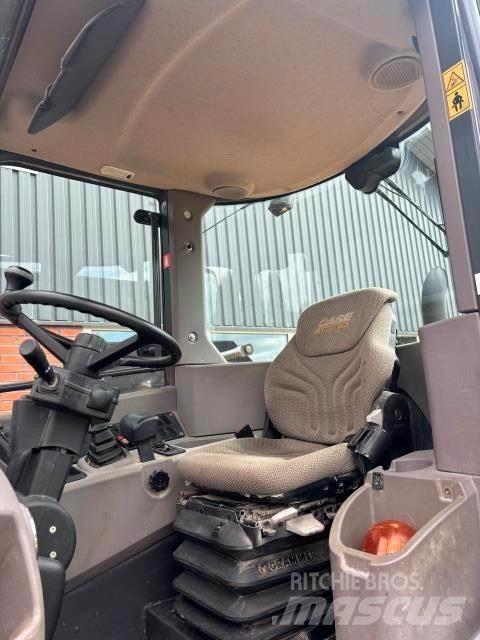CASE 321 Wheel loaders
