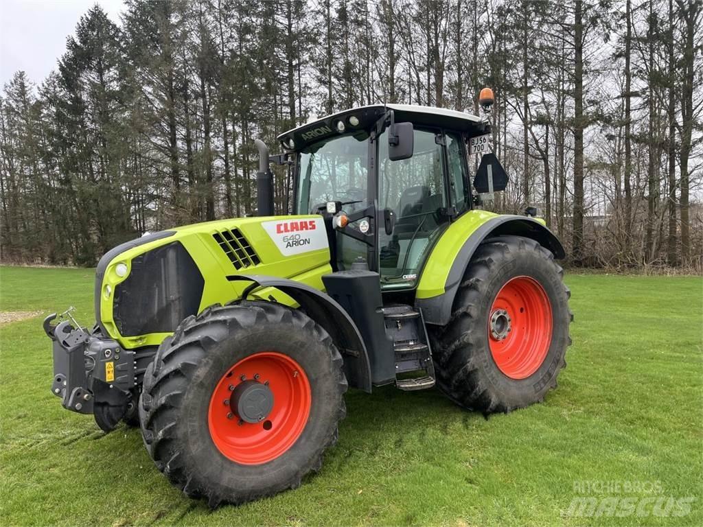CLAAS ARION 640 Tractors