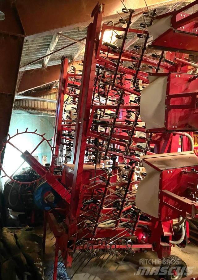 CMN FLEX WEEDER Harrows
