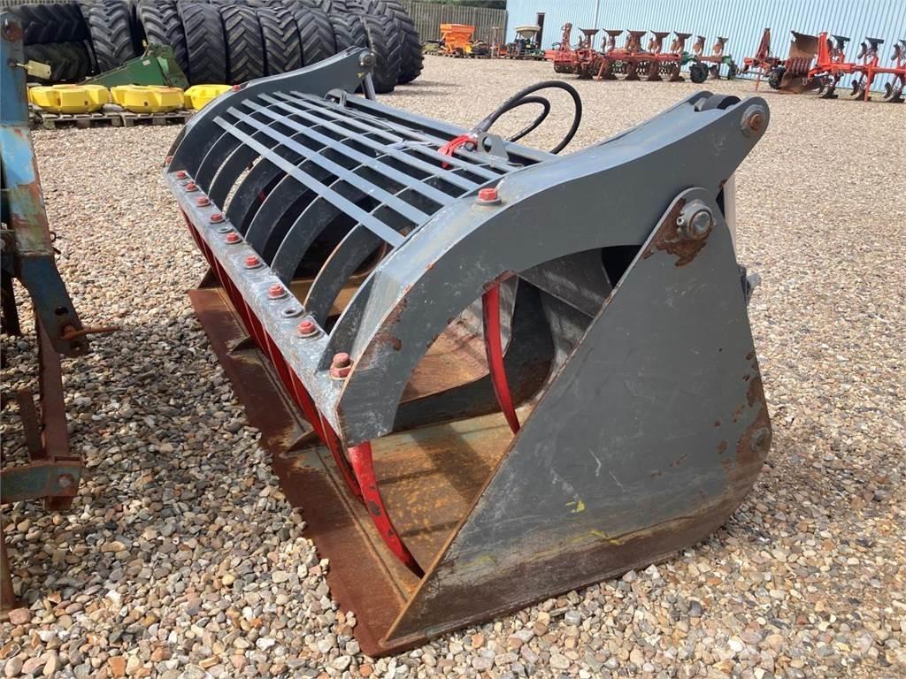  ENSILAGE SKOVL Telescopic handlers