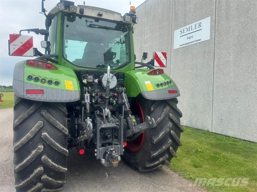 Fendt 724 Tractors