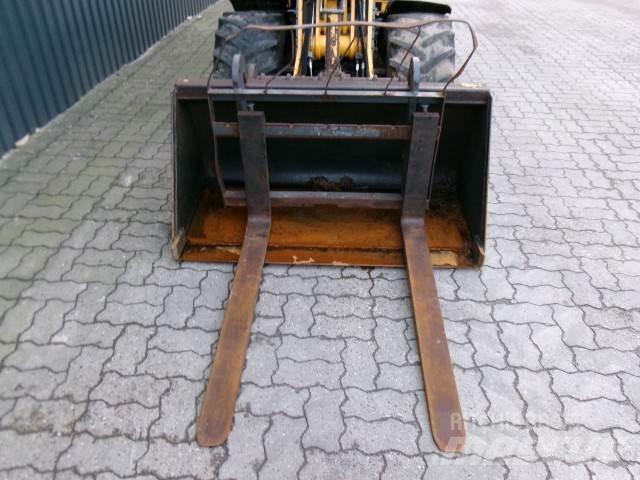 Gehl 340 Mini loaders