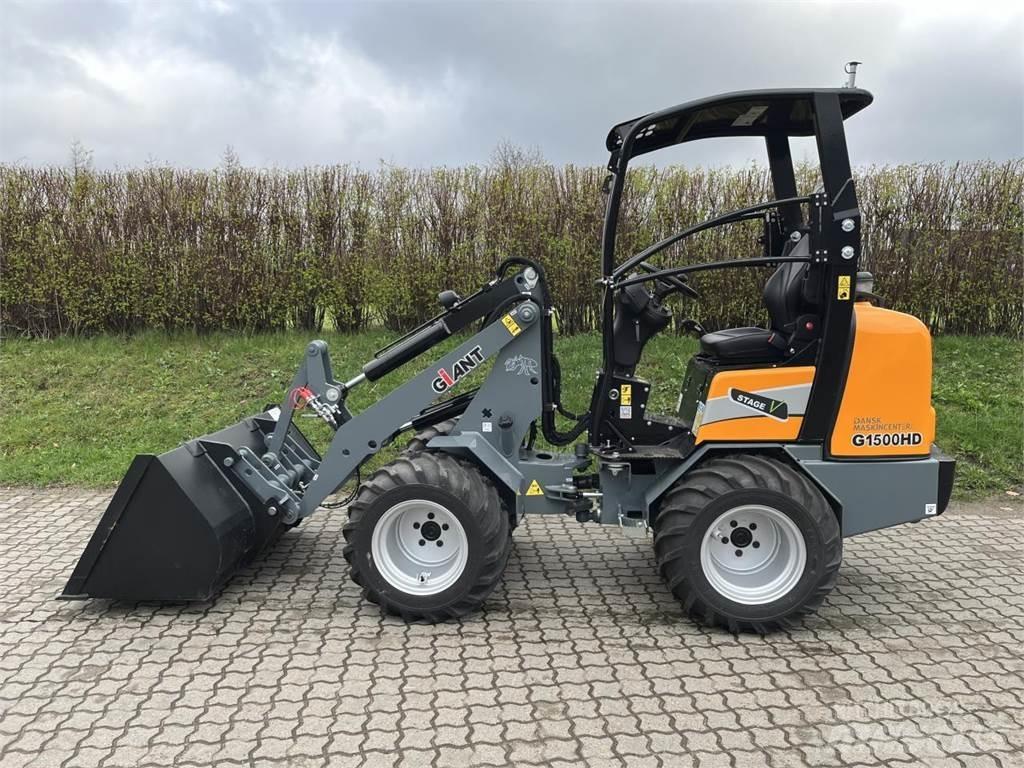 GiANT G1500 Mini loaders