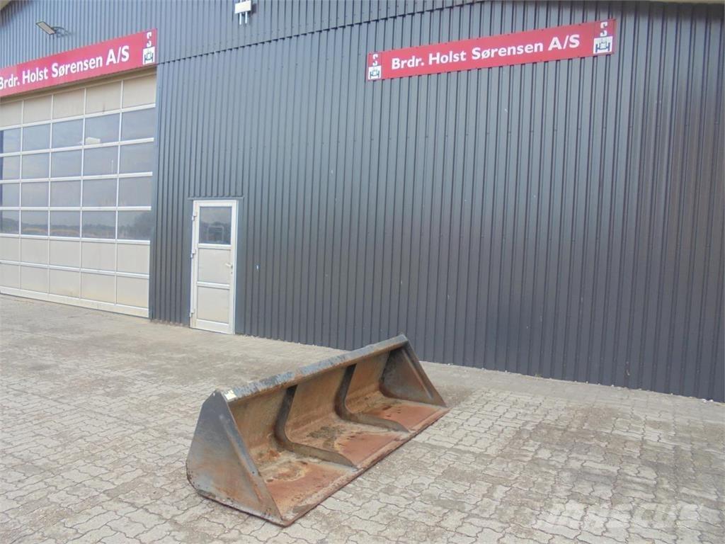 Hauer 2,4 M Other tractor accessories