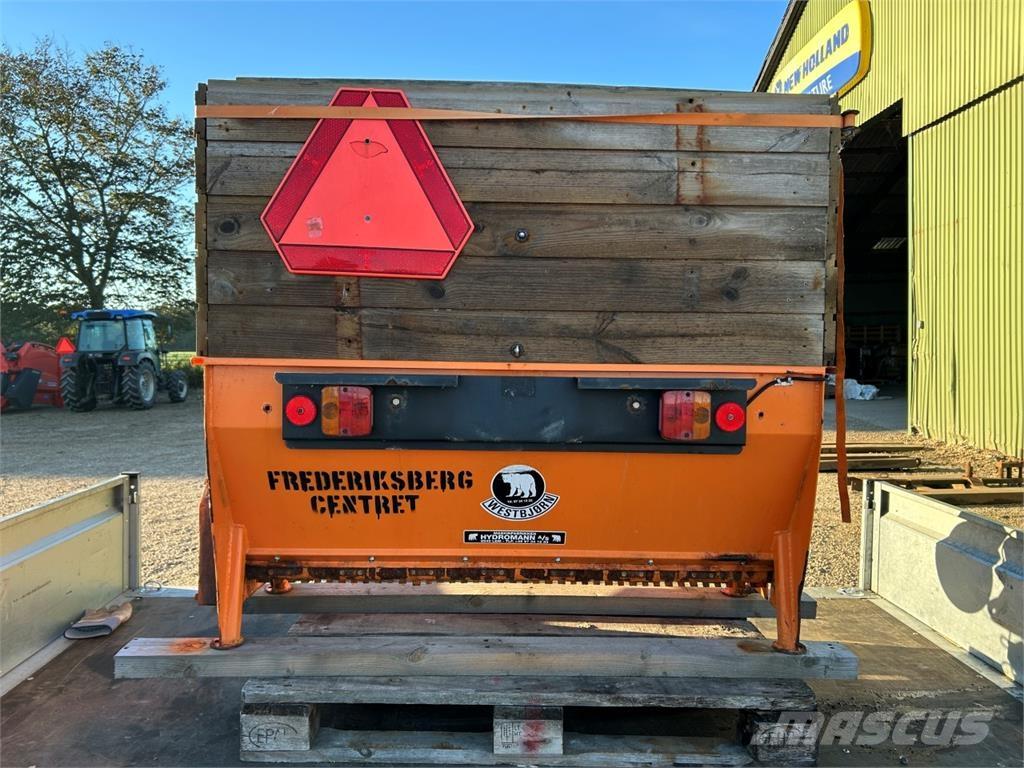 Hydromann 300 Sand and salt spreaders